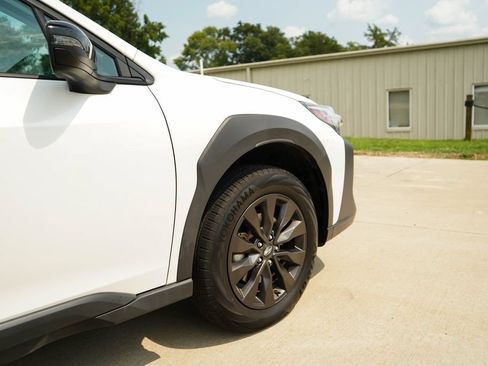 Used 2025 Subaru Outback Onyx Edition AWD/4WD image 19