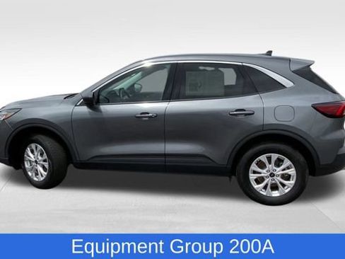 Used 2024 Ford Escape Active AWD/4WD image 5