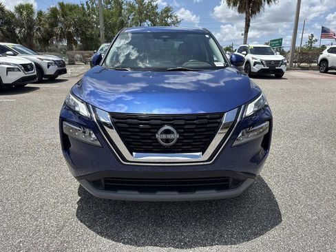 Certified 2023 Nissan Rogue SV FWD image 9