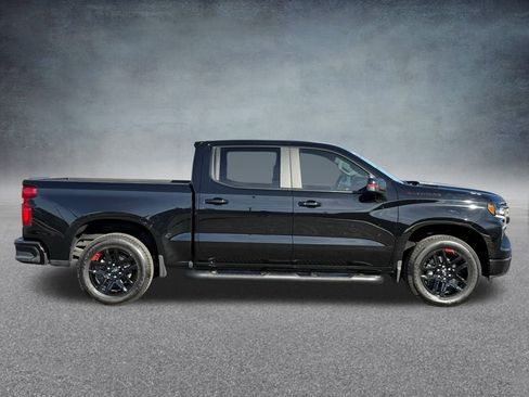 Certified 2025 Chevrolet Silverado 1500 RST w/ Redline Edition image 3