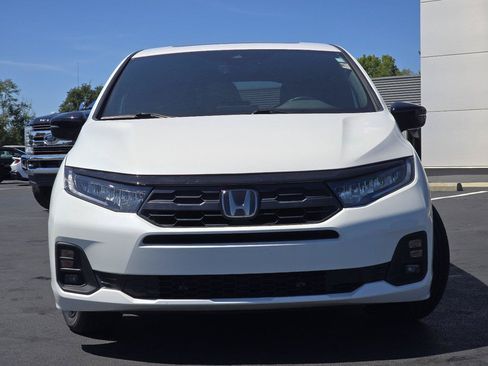 Used 2025 Honda Odyssey Sport-L image 15