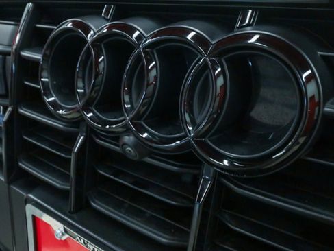 Used 2023 Audi Q7 3.0T Prestige AWD/4WD image 41