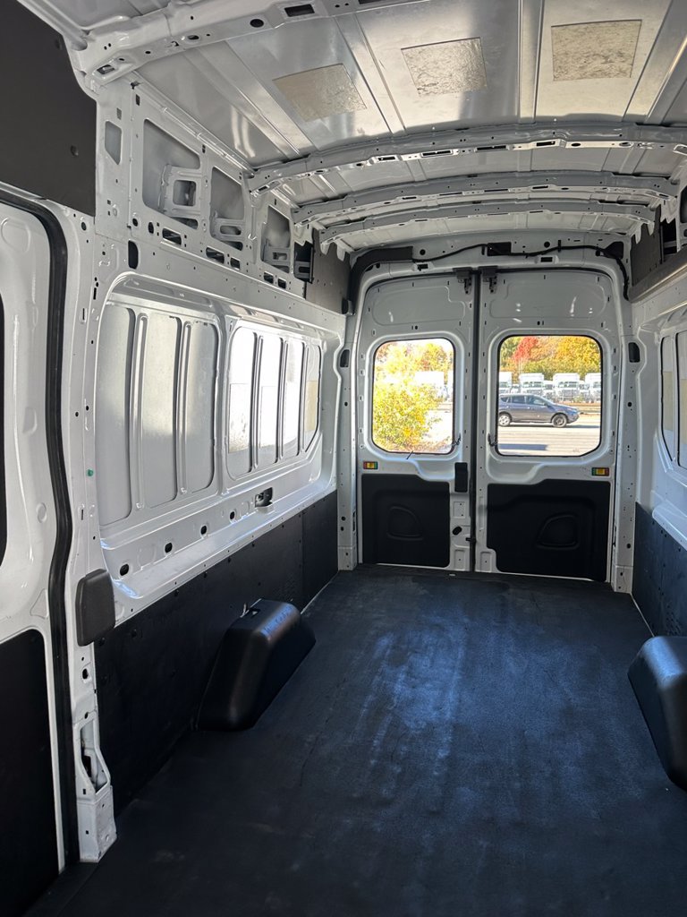 Used 2021 Ford Transit 250 148 High Roof Extended w/ Load Area Protection Package RWD image 18