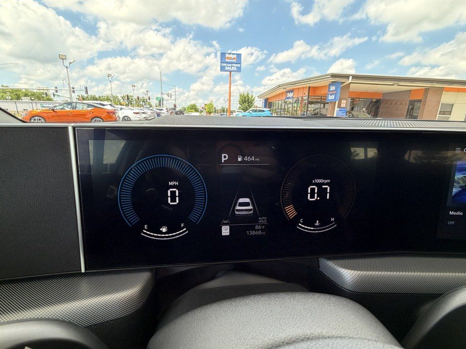 Used 2026 Hyundai Sonata SEL FWD image 16