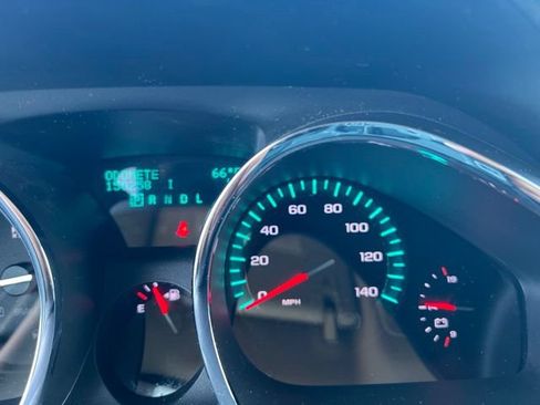 Used 2010 Chevrolet Traverse LT w/ Personal Connectivity Package AWD/4WD image 17