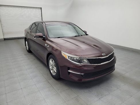 Used 2018 Kia Optima LX FWD image 13