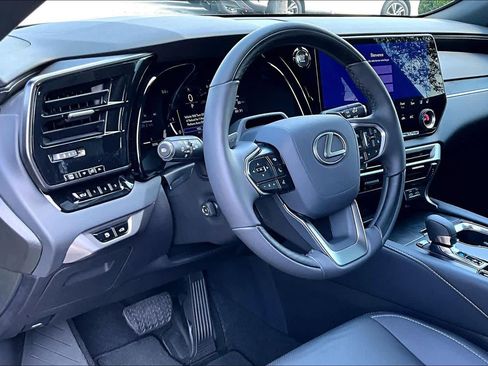 Used 2025 Lexus RX 350 Premium w/ Convenience Package AWD/4WD image 18