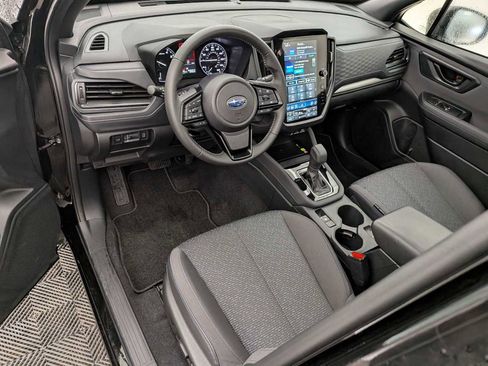 Used 2025 Subaru Forester Premium w/ Convenience Package #2 image 2