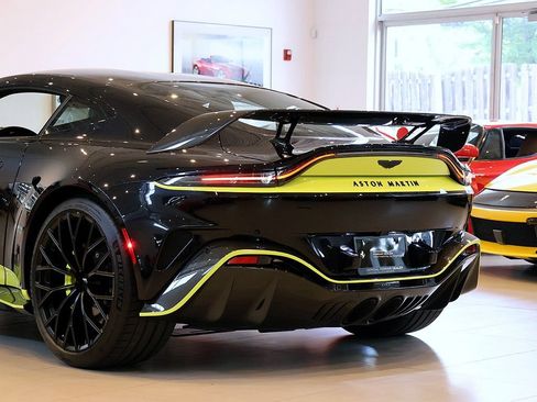 Used 2023 Aston Martin V12 Vantage RWD image 80