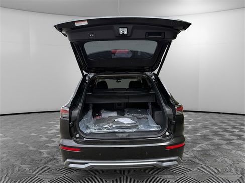 New 2025 Mitsubishi Outlander SE image 9