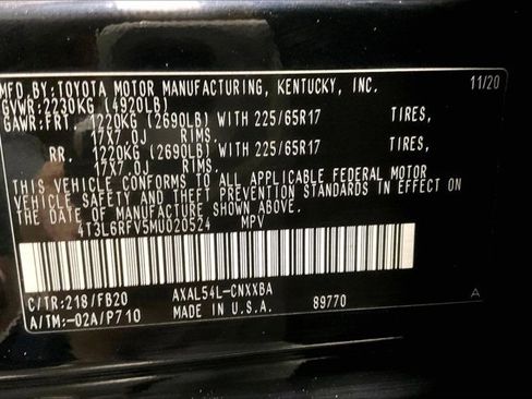 Used 2021 Toyota RAV4 LE image 41