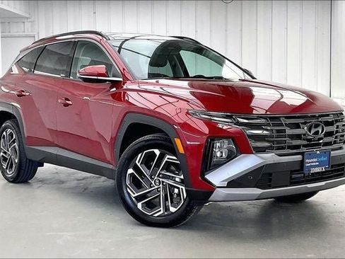 Certified 2026 Hyundai Tucson Limited AWD/4WD image 1