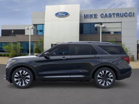 New 2026 Ford Explorer Platinum AWD/4WD image 3