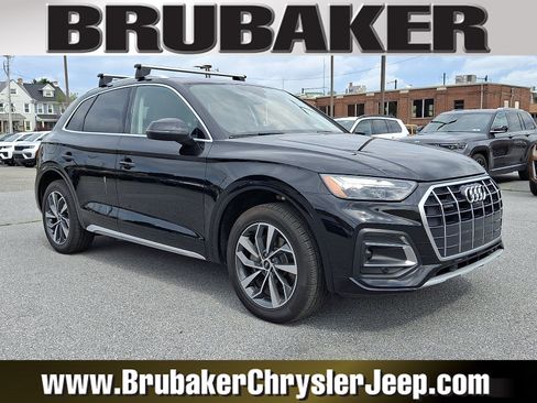 Used 2021 Audi Q5 2.0T Premium Plus w/ Premium Plus Package AWD/4WD image 1