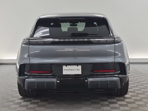 New 2026 Porsche Cayenne Electric AWD/4WD image 9