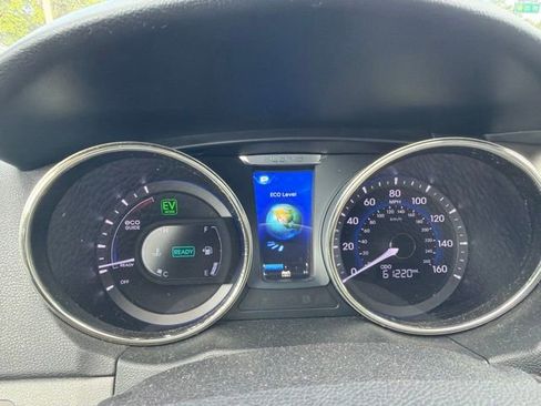 Used 2011 Hyundai Sonata Hybrid w/ Premium Equipment Pkg 2 FWD image 12