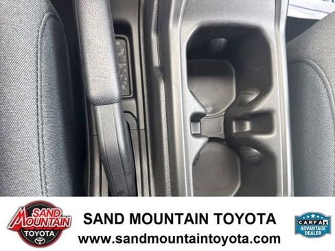 Used 2025 Jeep Wrangler Unlimited Sport AWD/4WD image 17