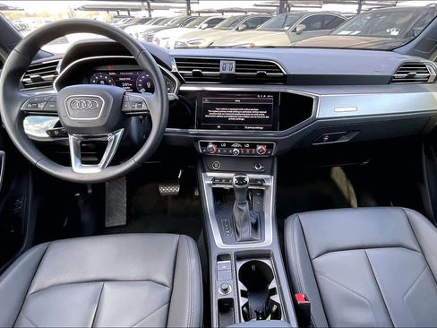 Certified 2025 Audi Q3 2.0T Premium w/ Convenience Package image 14