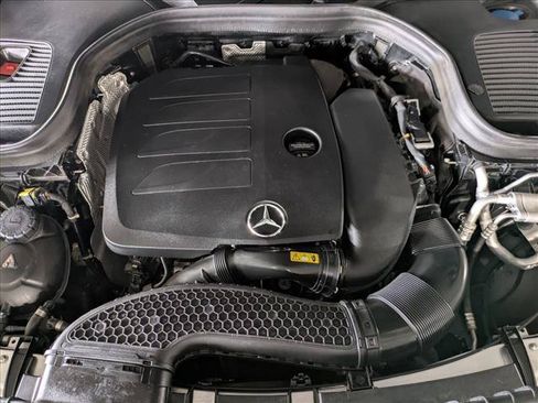 Certified 2022 Mercedes-Benz GLC 300 image 22