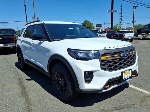 New 2026 Ford Explorer Tremor w/ Tremor Ultimate Package AWD/4WD image 1