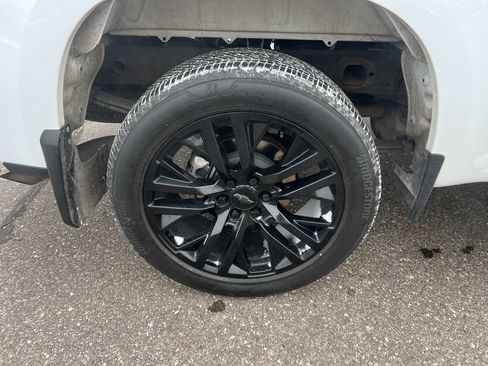 Used 2019 Chevrolet Silverado 1500 RST w/ All-Star Edition image 9