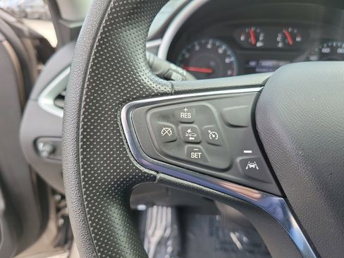 Used 2023 Chevrolet Malibu LT FWD image 23