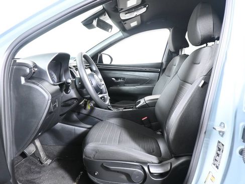 Used 2023 Hyundai Santa Cruz SE w/ Cargo Package AWD/4WD image 3