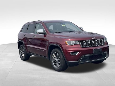 Used 2017 Jeep Grand Cherokee Limited AWD/4WD image 3