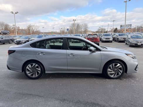 Certified 2025 Subaru Legacy Limited image 6