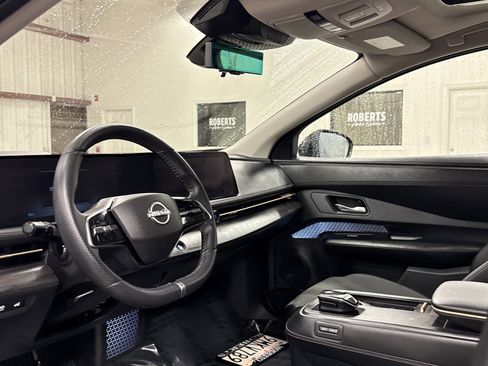 Used 2023 Nissan Ariya Evolve+ image 6