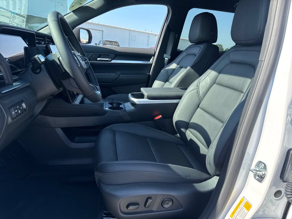 New 2027 GMC Terrain Elevation w/ Elevation Premium Package AWD/4WD image 14