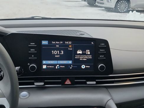 Certified 2023 Hyundai Elantra SEL image 16