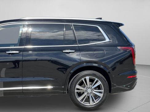 Used 2020 Cadillac XT6 Premium Luxury image 5