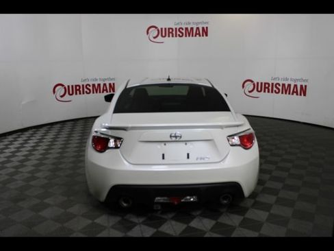 Used 2013 Scion FR-S RWD image 7