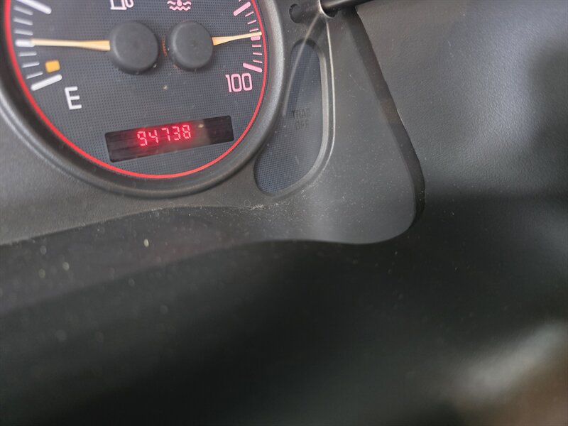 Used 2004 Pontiac Montana Extended w/ Convenience Package #1 FWD image 26