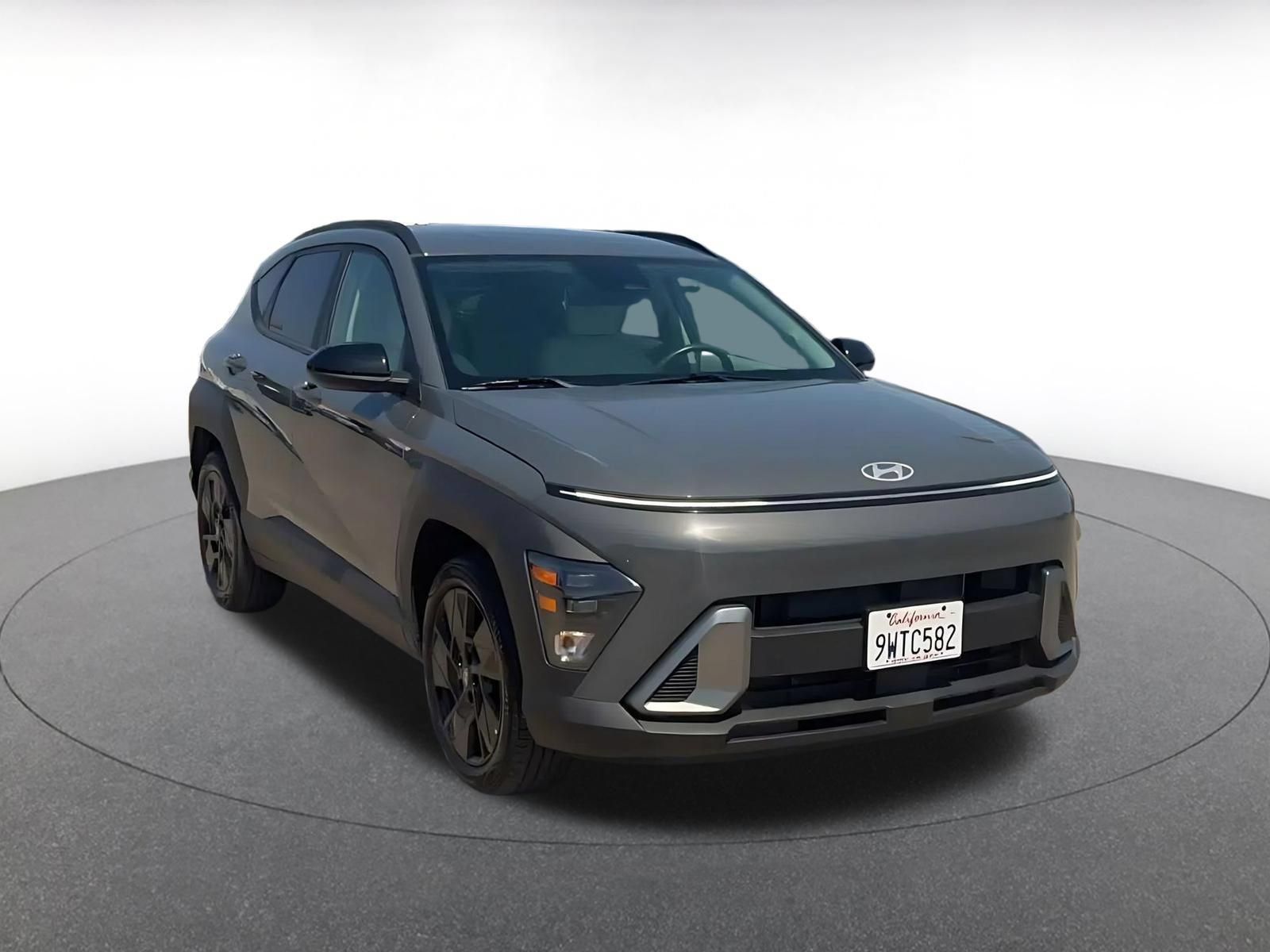 Used 2026 Hyundai Kona SEL Sport FWD image 2