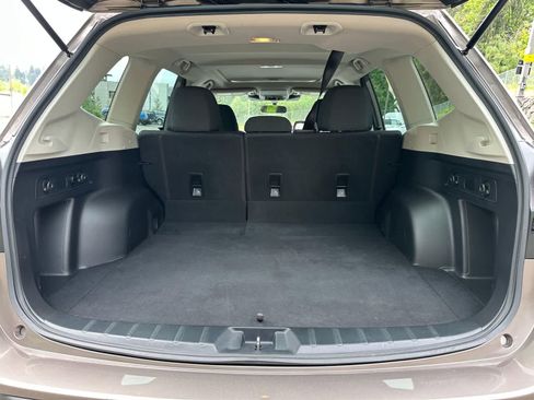 Certified 2022 Subaru Forester Premium AWD/4WD image 30