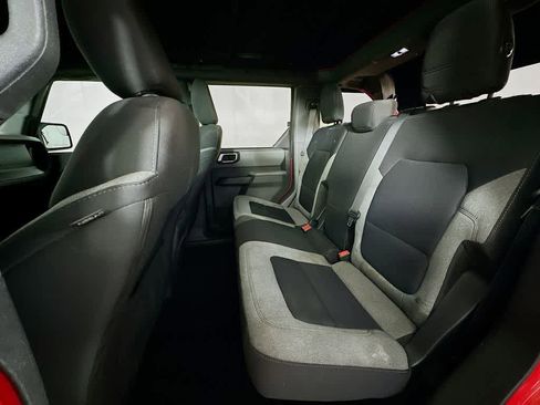 Used 2023 Ford Bronco 4-Door AWD/4WD image 13