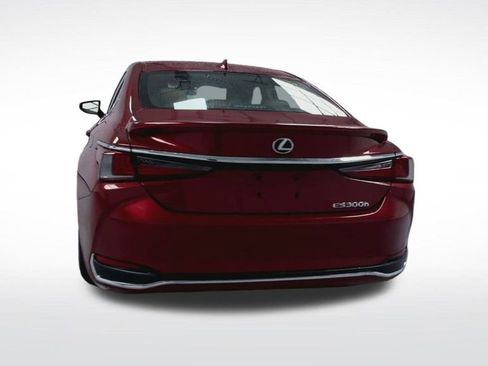 Used 2023 Lexus ES 300h w/ Premium Package image 7