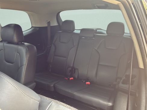 Used 2023 Kia Telluride S AWD/4WD image 27