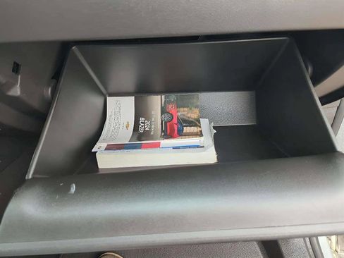 Used 2024 Chevrolet Blazer LT image 22