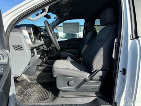 New 2026 Ford F550 4x4 Supercab Super Duty image 12