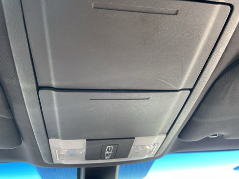 Used 2014 Lincoln MKS AWD w/ Equipment Group 101A image 24