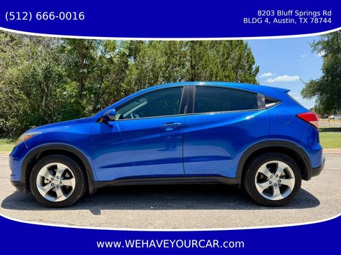 Used 2018 Honda HR-V LX image 2
