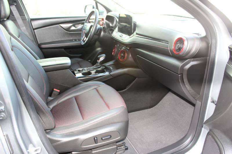 Used 2023 Chevrolet Blazer RS w/ Driver Confidence II Package FWD image 28