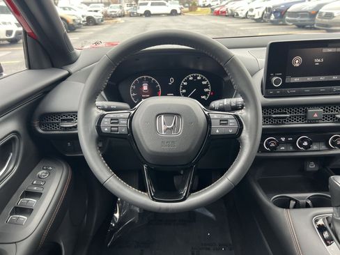 Used 2023 Honda HR-V Sport image 15