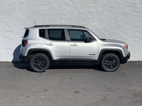 Used 2021 Jeep Renegade Sport image 5