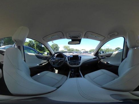 Used 2024 Chevrolet Malibu LT image 42