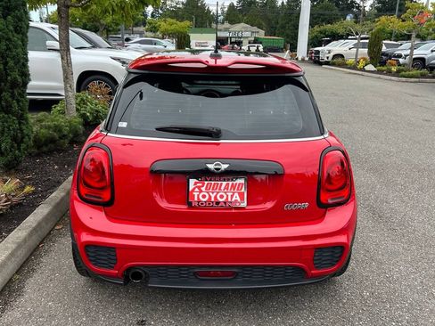 Used 2016 MINI Cooper 2-Door Hardtop FWD image 8