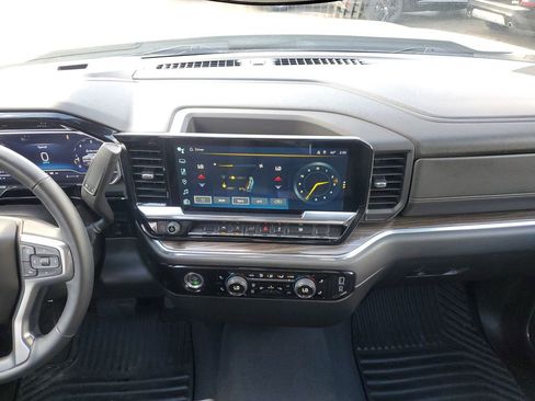 Certified 2024 Chevrolet Silverado 1500 LT image 30